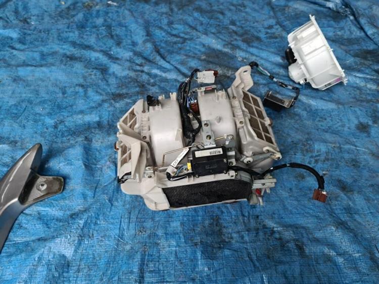 Мотор печки Хонда Легенд в Сибае 206136