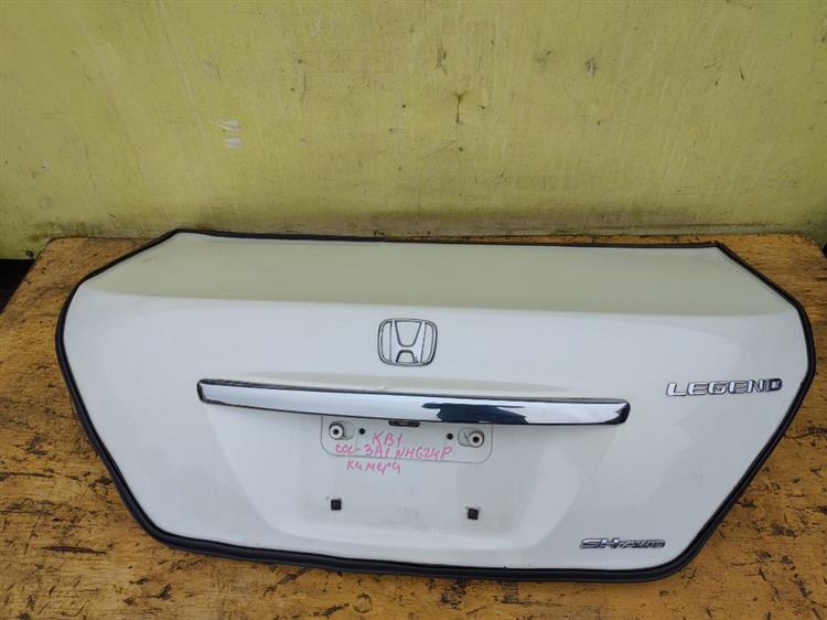Крышка багажника Хонда Легенд в Сибае 44600