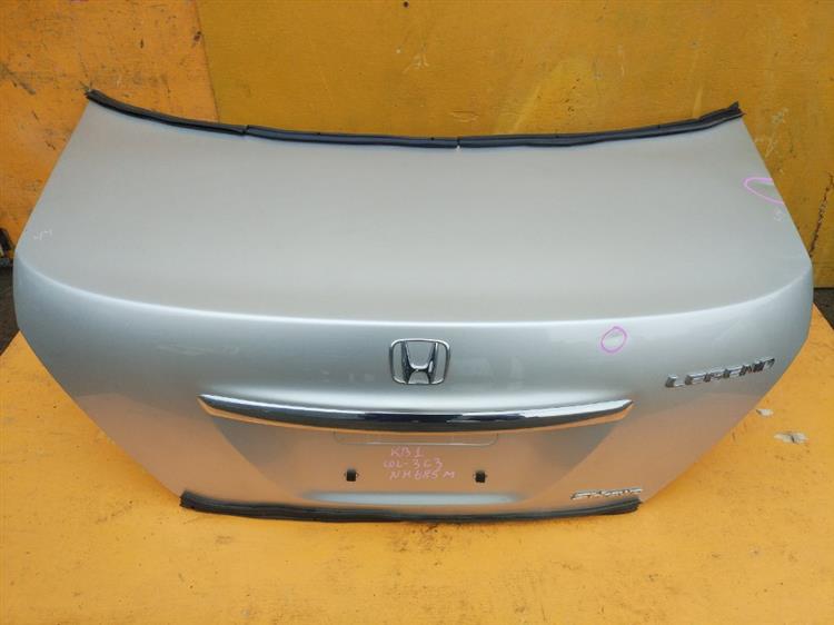 Крышка багажника Хонда Легенд в Сибае 555211
